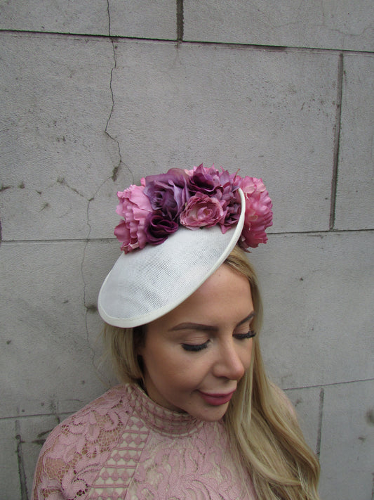 Cream & Mauve Floral Disc Hatinator