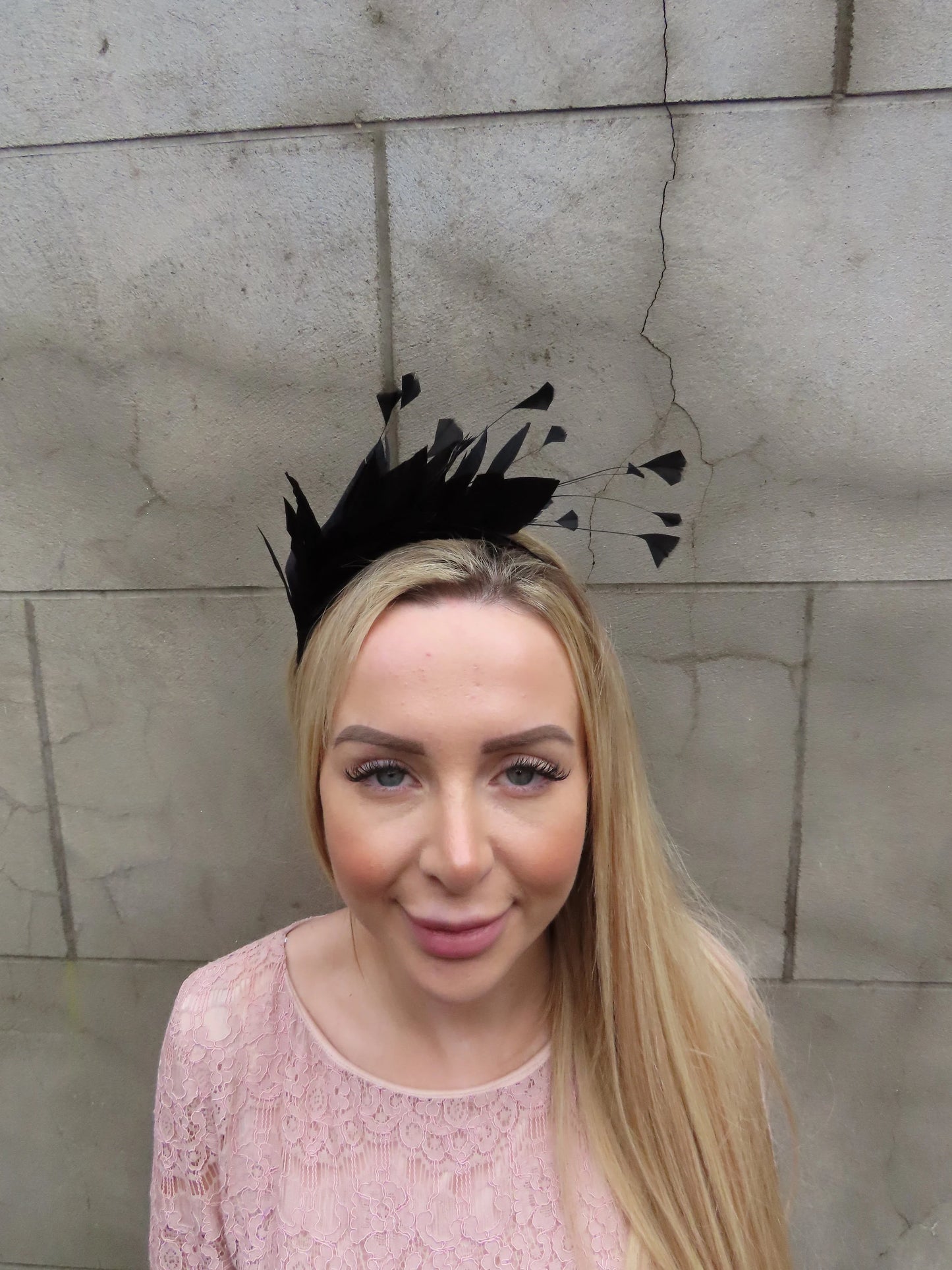 Black Feather Fascinator